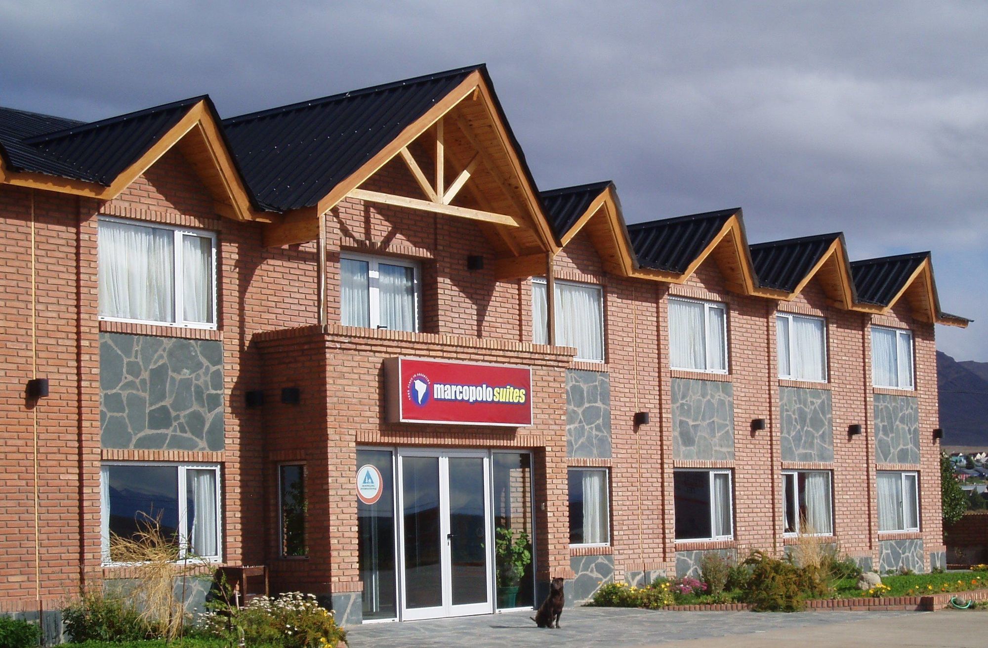 Marcopolo Suites Calafate Эль-Калафате Экстерьер фото