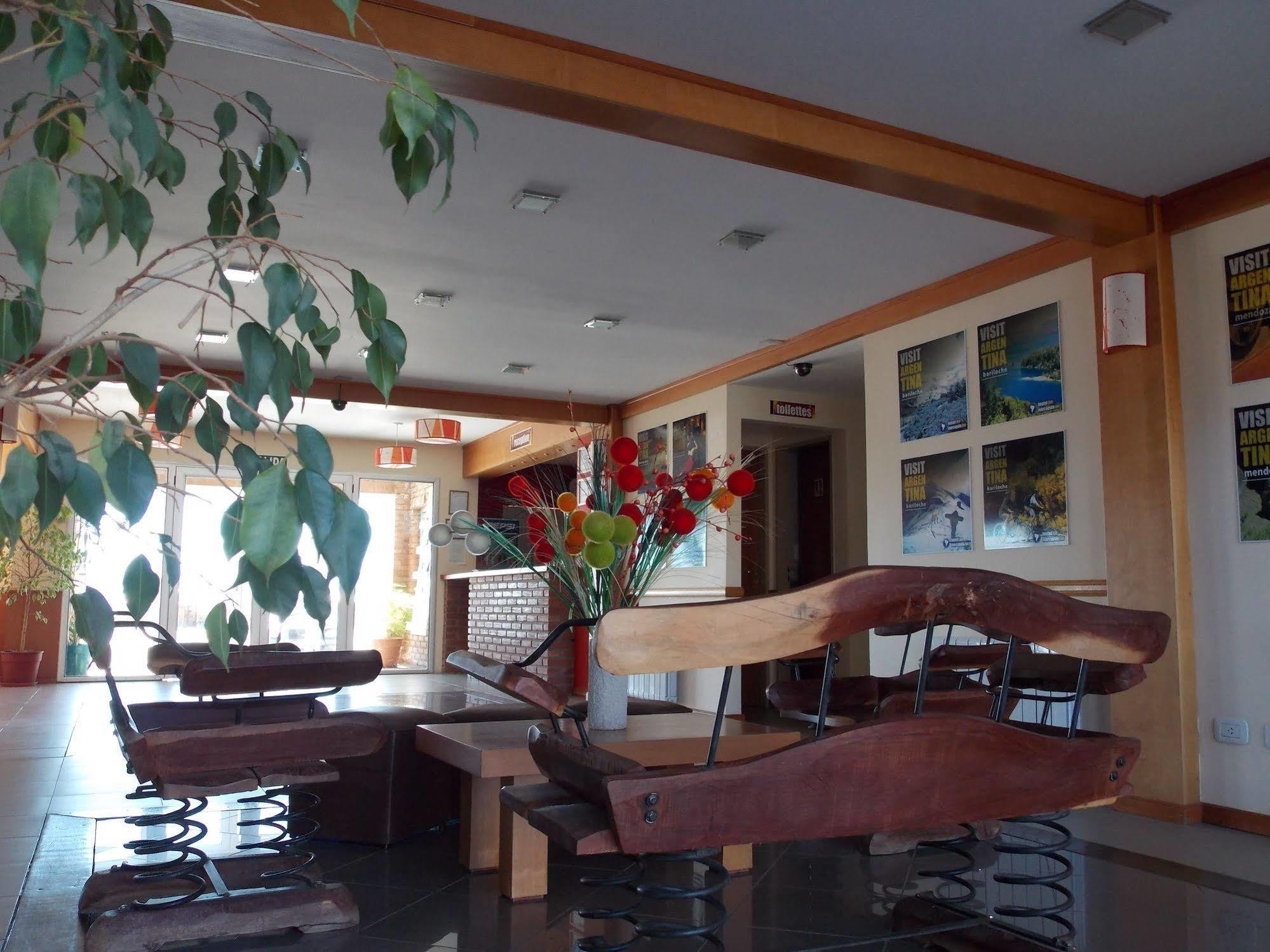 Marcopolo Suites Calafate Эль-Калафате Экстерьер фото